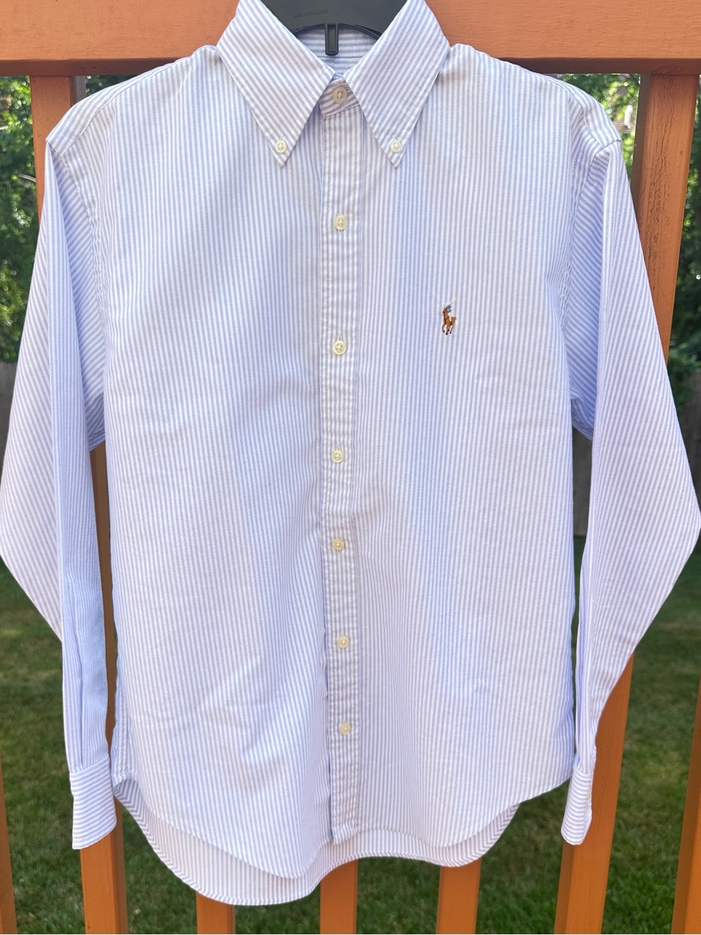 Ralph Lauren Blue University
Stripe Oxford Long Sleeve Shirt Women's Size 2